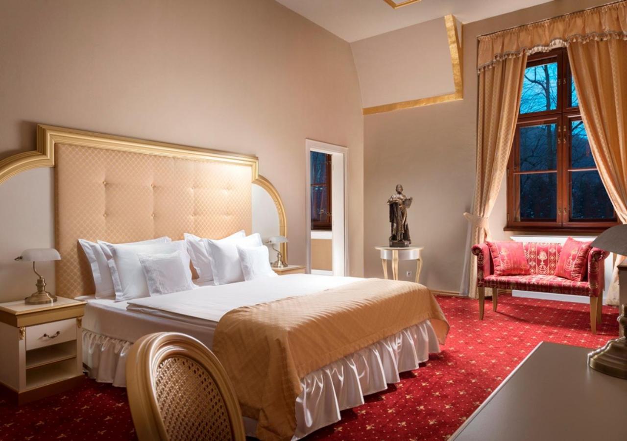 Považská Bystrica Hotel Gino Park Palace מראה חיצוני תמונה
