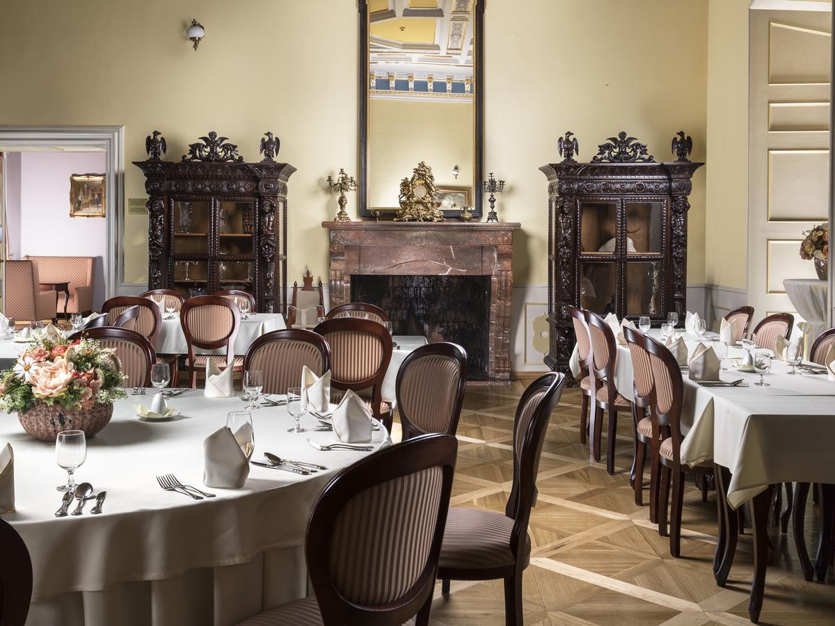 Považská Bystrica Hotel Gino Park Palace מראה חיצוני תמונה